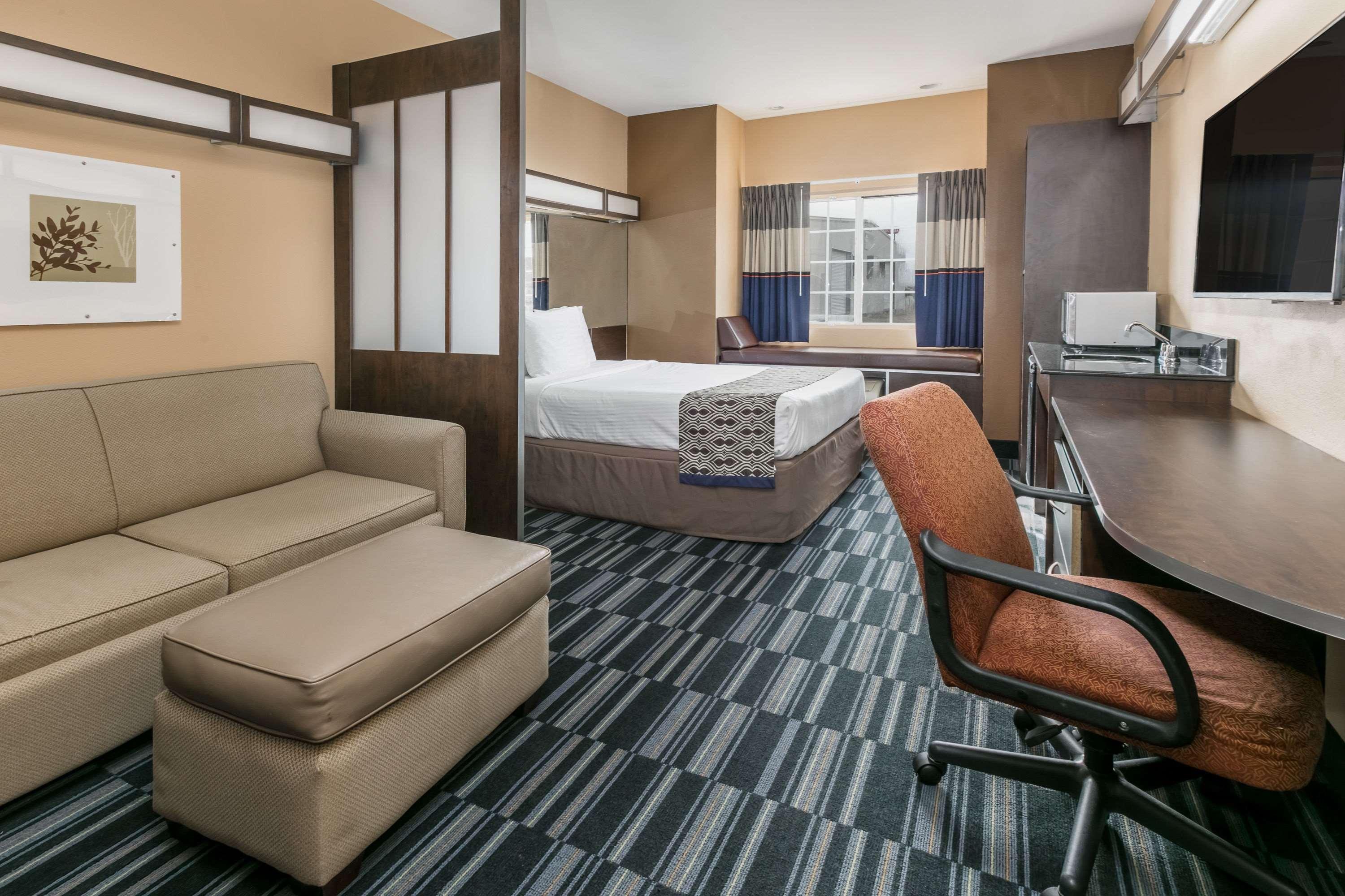 Microtel Inn&Suites Lafayette Esterno foto