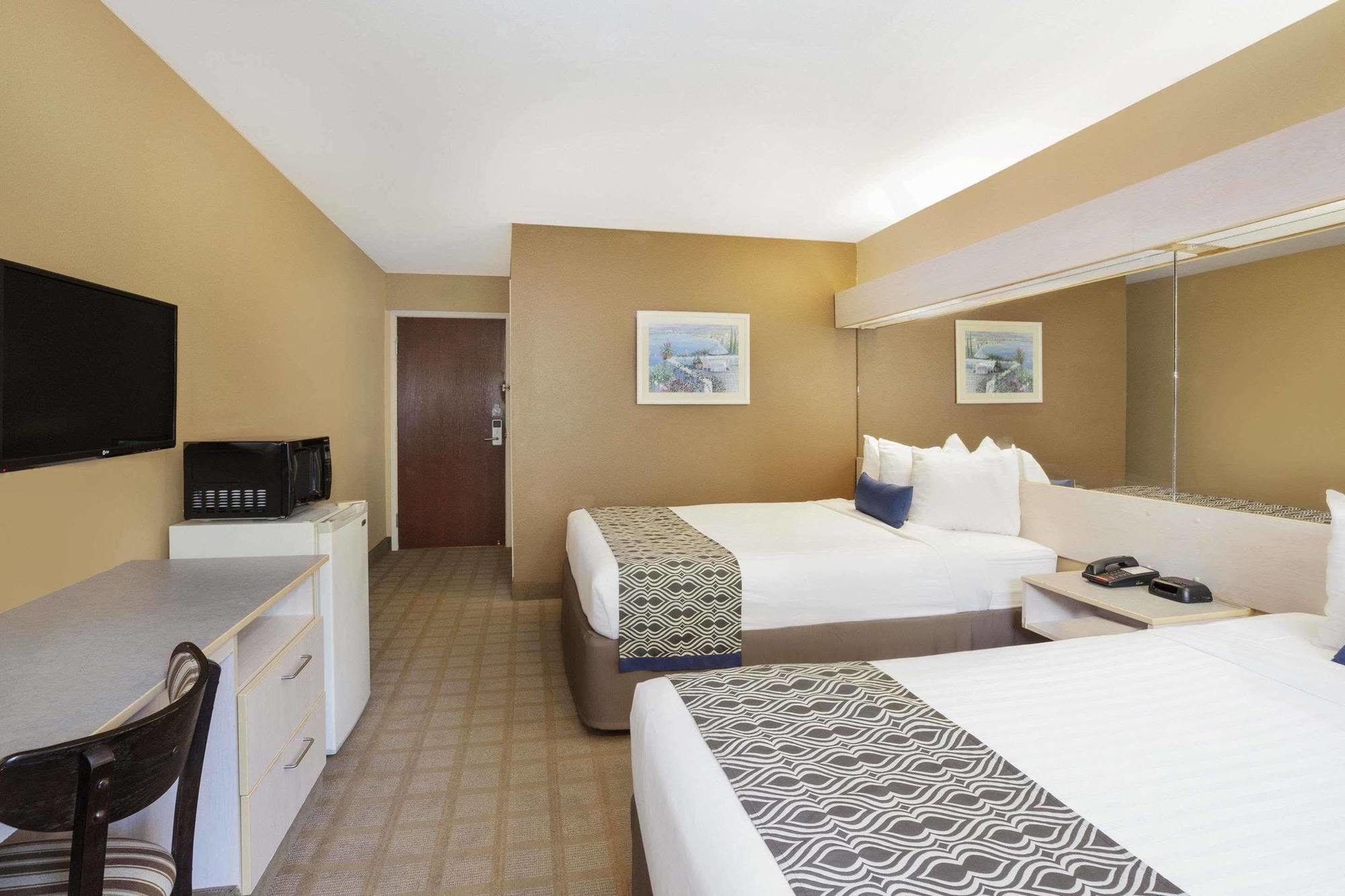 Microtel Inn&Suites Lafayette Esterno foto